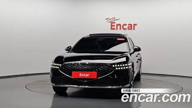 Genesis G90 Бензин 3.5 турбо AWD — Фото автомобиля 3