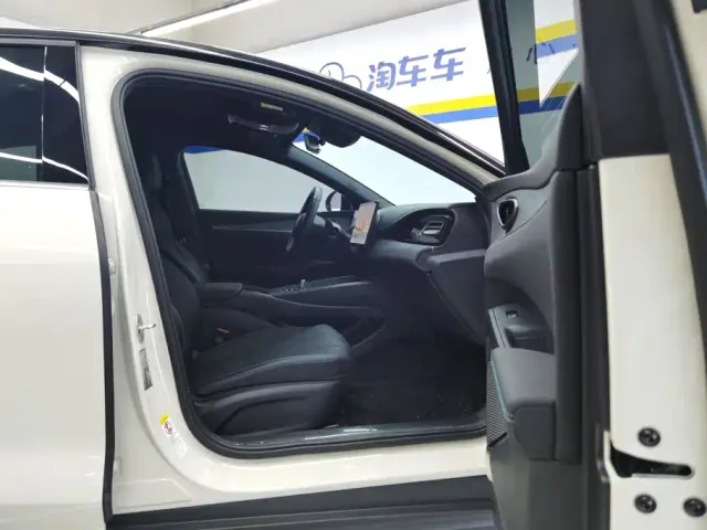 BYD Seal 06 — Фото автомобиля 8
