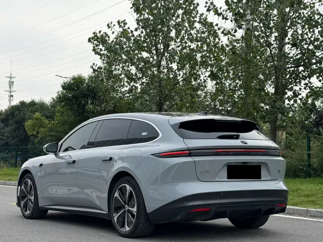 Nio ET5 Touring — Фото автомобиля 6
