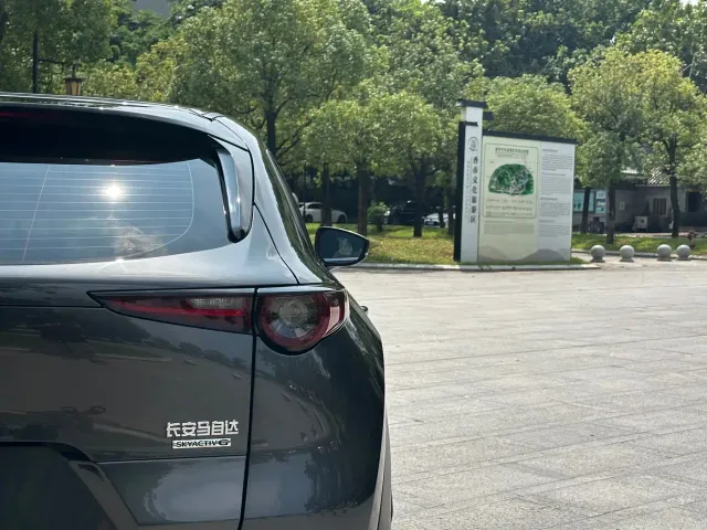 Mazda CX-30 — Фото автомобиля 21