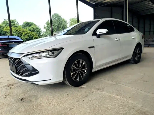 Фотография автомобиля — BYD Qin PLUS