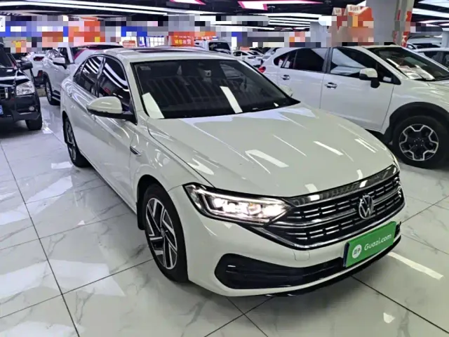 Volkswagen Sagitar — Фото автомобиля 3