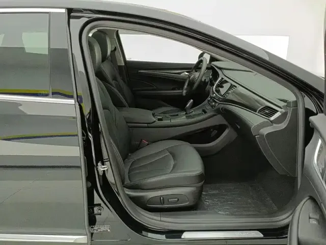 Buick LaCrosse — Фото автомобиля 20