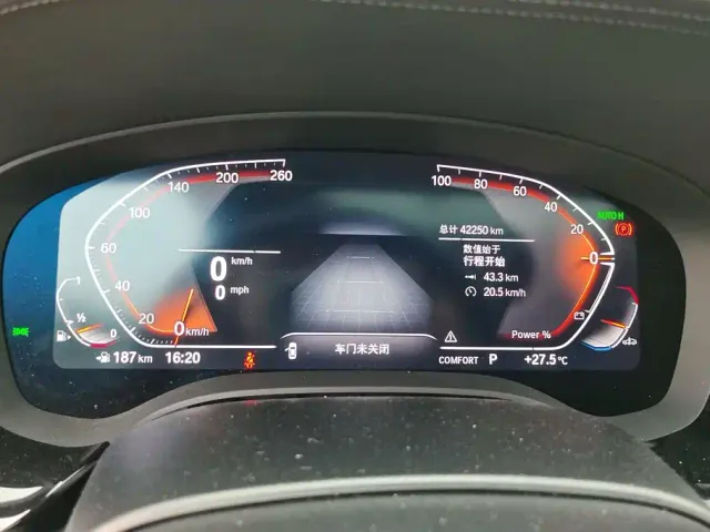 BMW 5 Series — Фото автомобиля 13