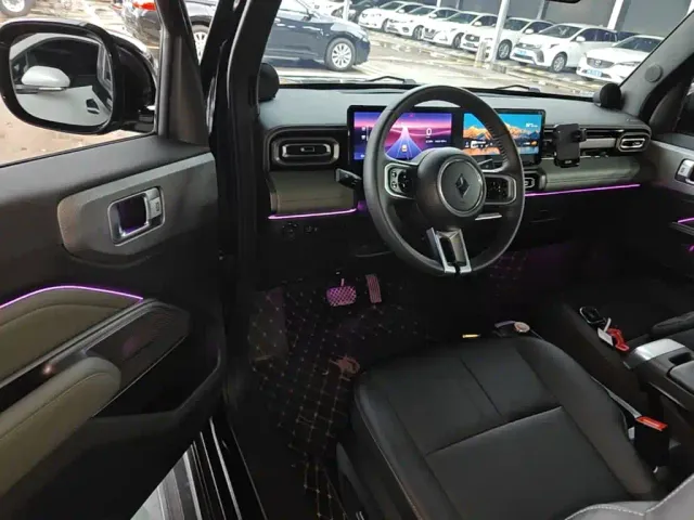 Baojun Yep — Фото автомобиля 15
