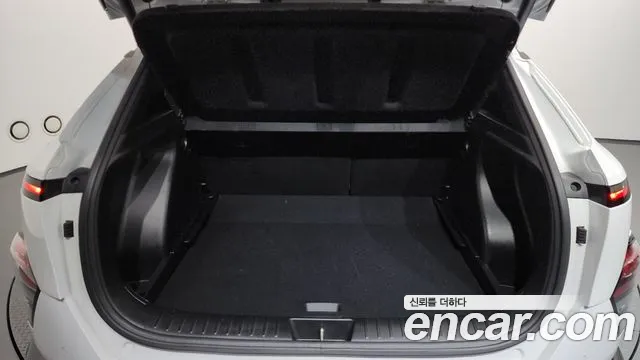 Hyundai Kona — Фото автомобиля 16
