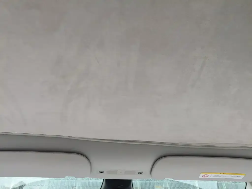 Tesla Model Y 2022 Facelift Rear-Wheel Drive Version — Фото автомобиля 8