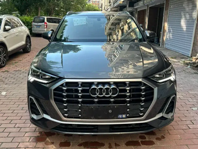Audi Q3 — Фото автомобиля 2