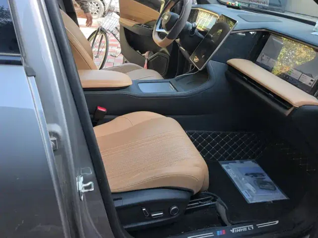 Geely Galaxy L7 — Фото автомобиля 8