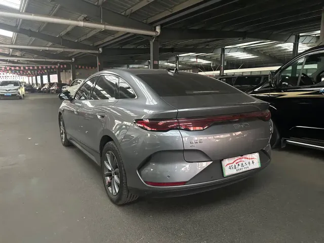 BYD Qin L — Фото автомобиля 8