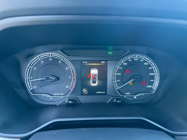 Geely Vision X6 — Фото автомобиля 13