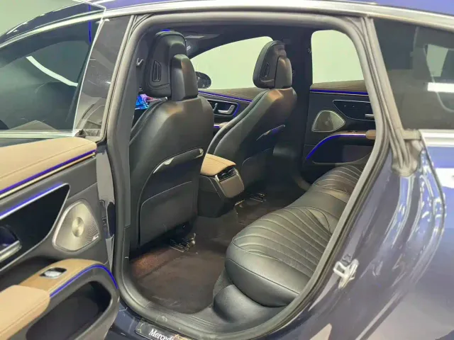 Mercedes-Benz EQS — Фото автомобиля 6