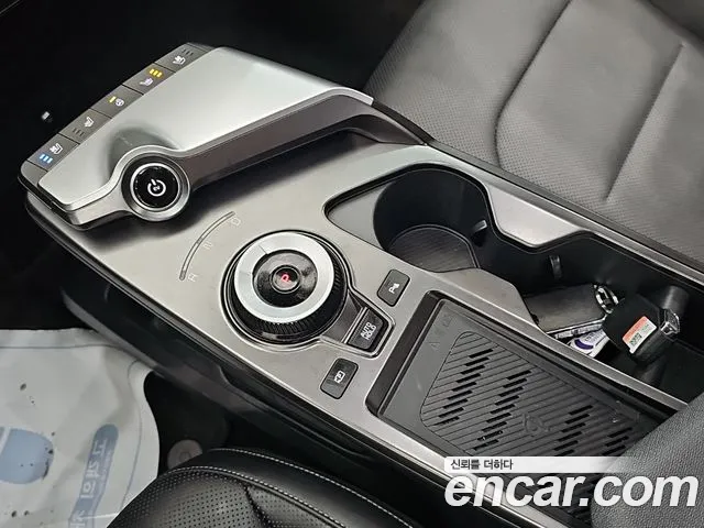 Kia EV6 — Фото автомобиля 8