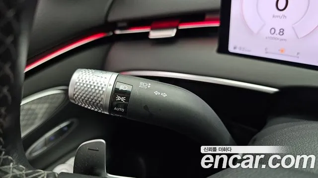 Genesis GV70 2.5T Бензин 2WD — Фото автомобиля 27