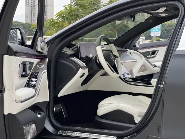 Mercedes-Benz Maybach S-Class — Фото автомобиля 5