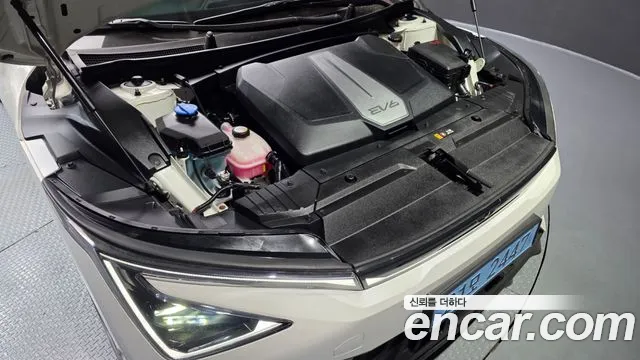 Kia EV6 EV6 (New) — Фото автомобиля 9