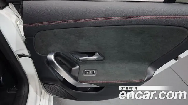 Mercedes-Benz CLA-Class — Фото автомобиля 25