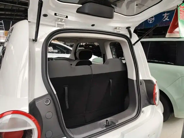 Changan Lumin — Фото автомобиля 18