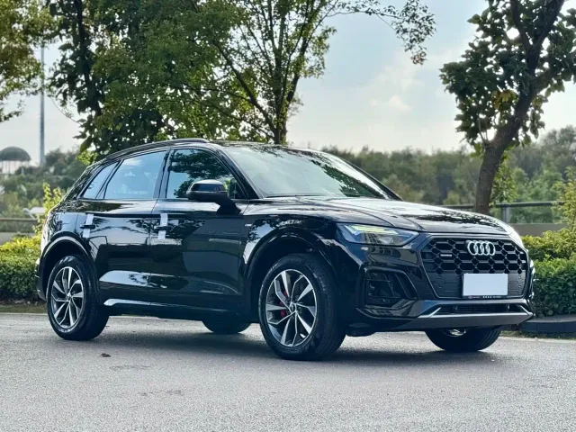 Audi Q5L — Фото автомобиля 3