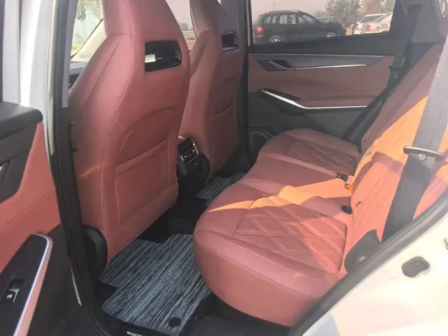 Changan CS75 Plus — Фото автомобиля 5