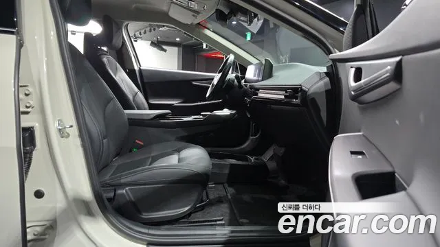 Kia EV6 — Фото автомобиля 25