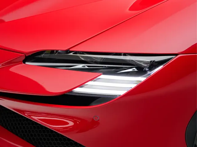 Ferrari SF90 — Фото автомобиля 7