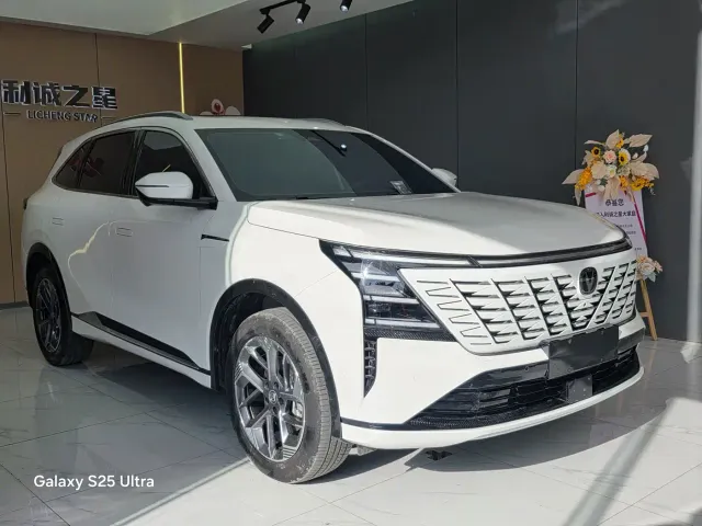 Changan CS75 Plus — Фото автомобиля 3