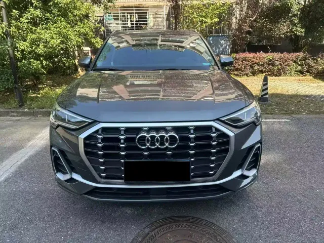 Audi Q3 — Фото автомобиля 2