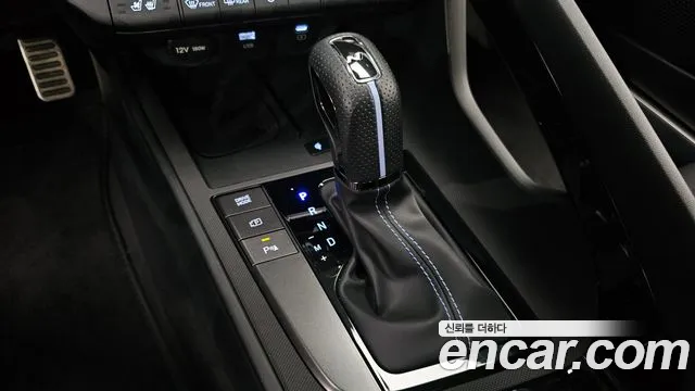 Hyundai Avante CN7 — Фото автомобиля 9