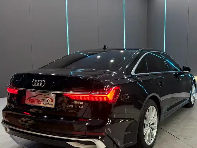 Audi A6L — Фото автомобиля 6