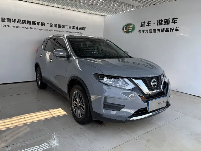 Nissan X-Trail — Фото автомобиля 3