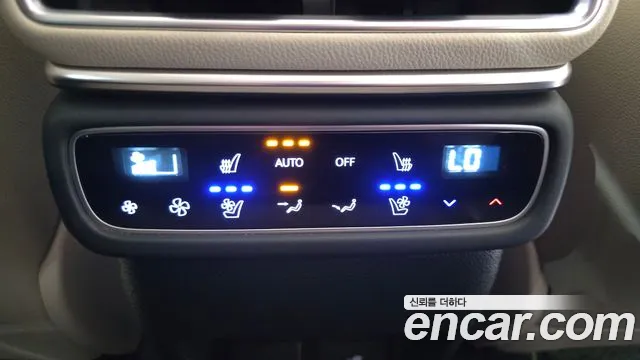 Genesis GV80 — Фото автомобиля 19