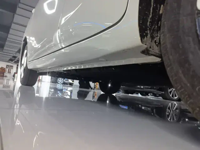 Wuling Hongguang Mini EV — Фото автомобиля 21