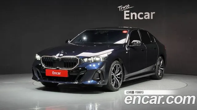 BMW 5-Series 5 серия (G60) 530i xDrive M Sport — Фото автомобиля 3