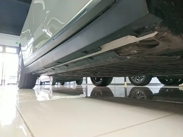 Leapmotor B10 — Фото автомобиля 20