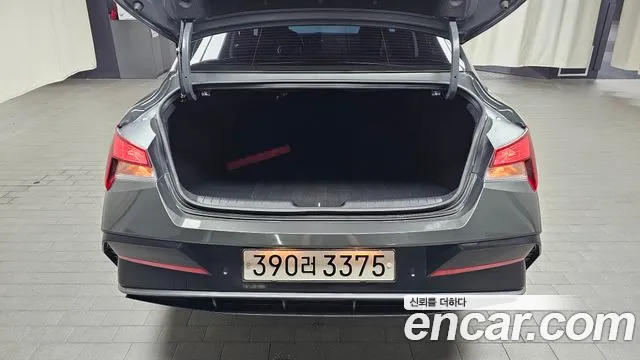 Hyundai Avante CN7 — Фото автомобиля 22