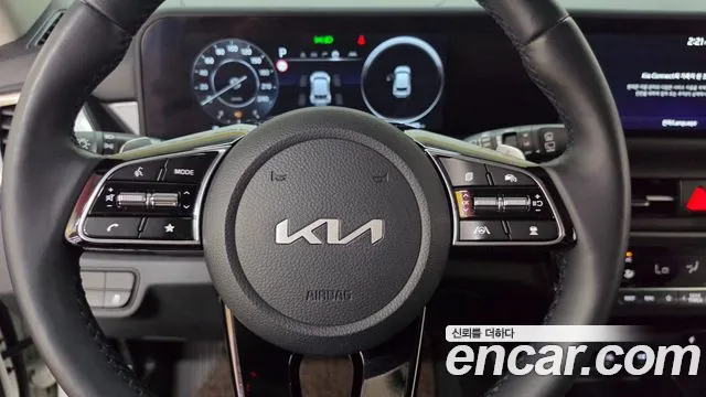 Kia Seltos — Фото автомобиля 13