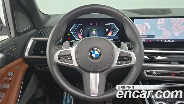 BMW X7 — Фото автомобиля 13
