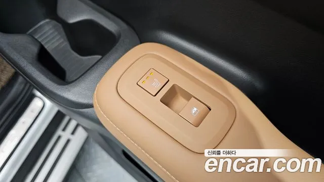 Hyundai Santa Fe — Фото автомобиля 25
