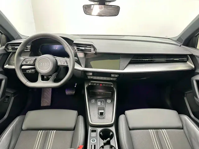 Audi A3 — Фото автомобиля 4