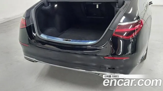 Mercedes-Benz S-Class W223 — Фото автомобиля 11