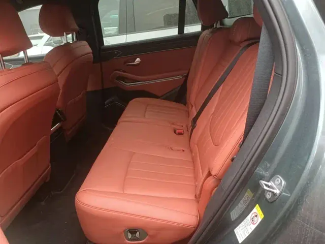 BYD Tang L — Фото автомобиля 16