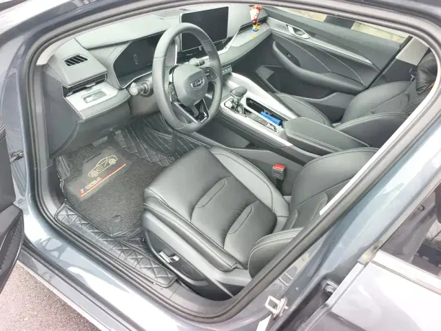 Geely Xingrui — Фото автомобиля 9