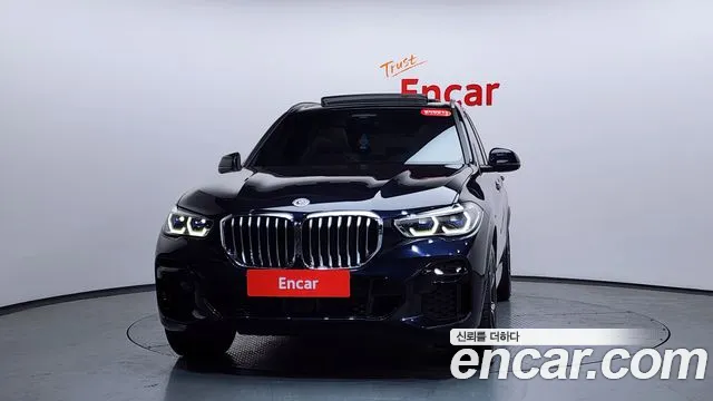 BMW X5 xDrive 40i M Sport — Фото автомобиля 3