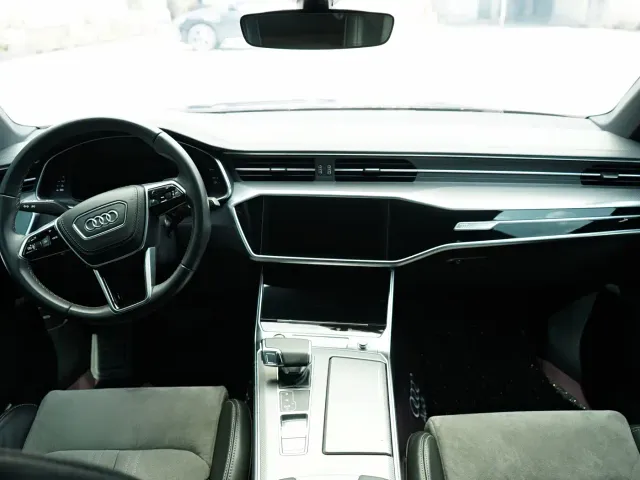 Audi A6L — Фото автомобиля 5