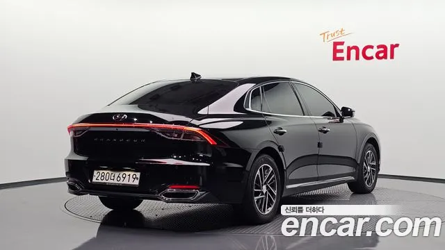 Hyundai Grandeur Grandeur (New) — Фото автомобиля 2