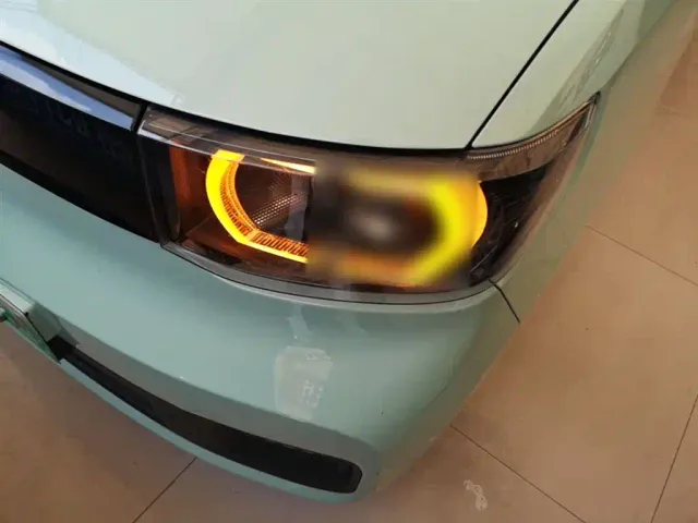 Wuling Hongguang Mini EV — Фото автомобиля 23
