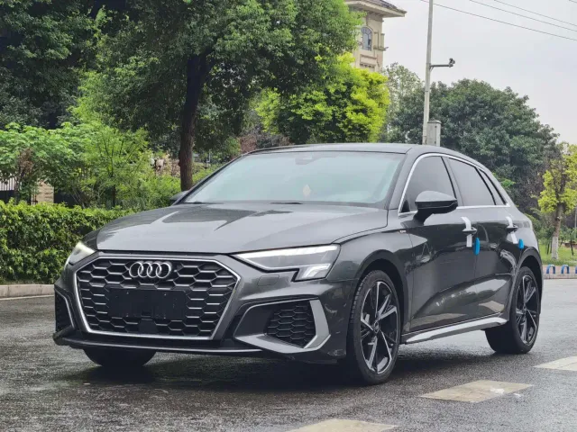 Фотография автомобиля — Audi A3