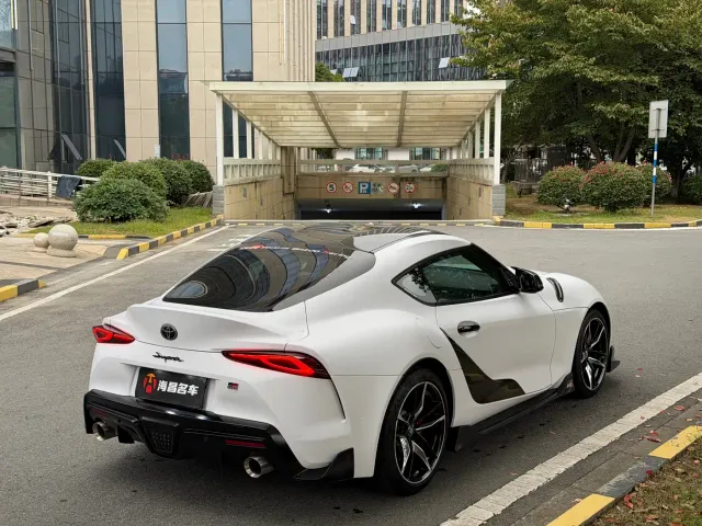 Toyota Supra — Фото автомобиля 6