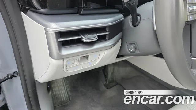Hyundai Grandeur GN7 — Фото автомобиля 12